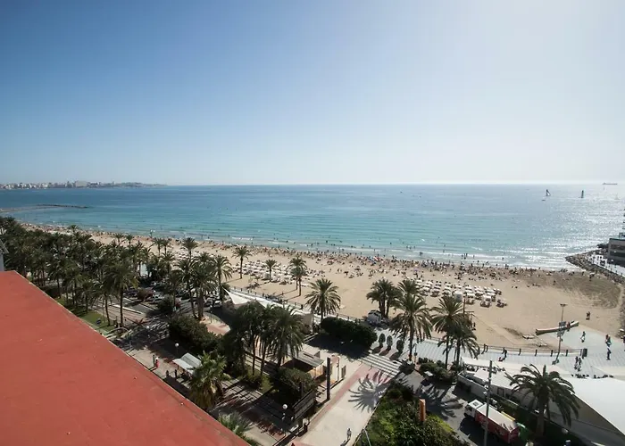 Alicante Central And Beach Side Apartment